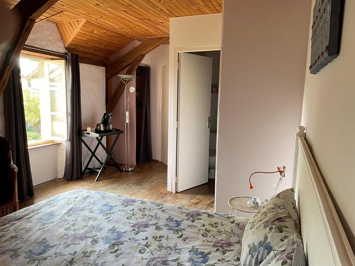 Domaine Les Teuilleres Bed and Breakfast Lacam-dʼOurcet Buitenkant foto