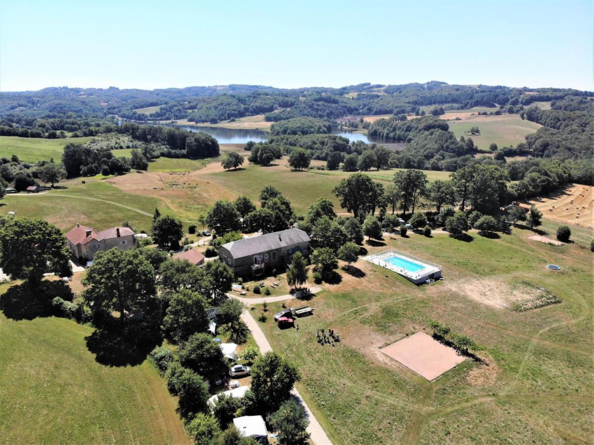 Domaine Les Teuilleres Bed and Breakfast Lacam-dʼOurcet Buitenkant foto