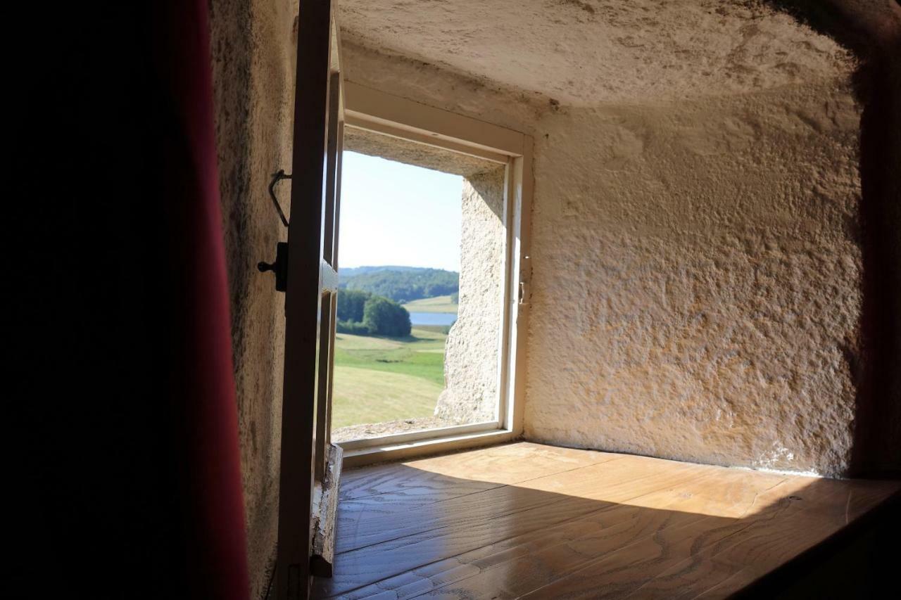 Domaine Les Teuilleres Bed and Breakfast Lacam-dʼOurcet Buitenkant foto